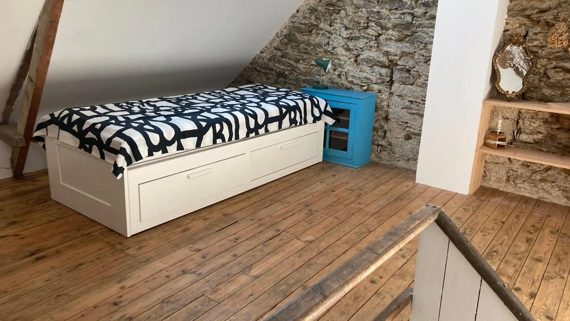 Holiday home Maison Renovee Avec Jardin, Proche Commerces Et Plage, Locmaria - Fr-1-418-245